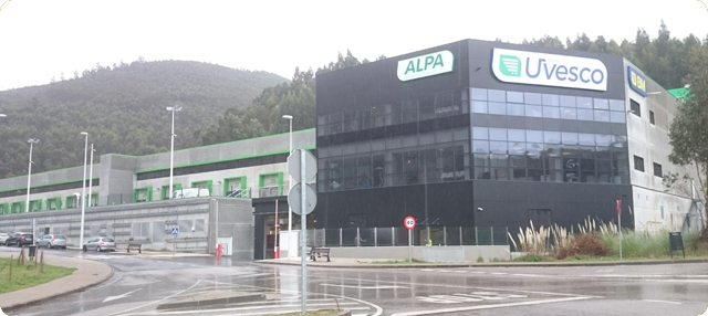 exterior de la nueva plataforma logística de producto fresco de Castro Urdiales Cantabria